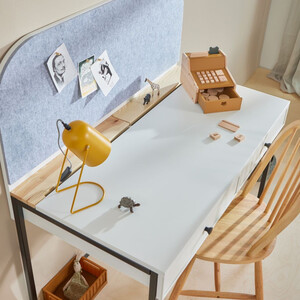 Lumi desk