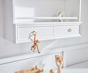 Royal timeless white wall shelf