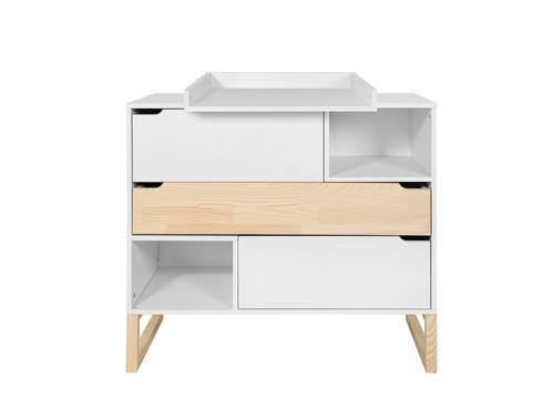 Tatam_chest_of_drawers_with_changer_01.jpg