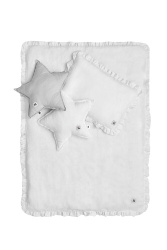 Linen_bedding_snowy_white_05.jpg