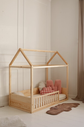 Wood_Nest_house_bed_05.jpg