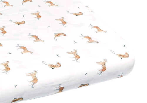 leopard_fitted_sheet_packshot_01.jpg