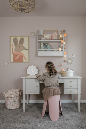 Royal_latte_desk_shelf_02.jpg