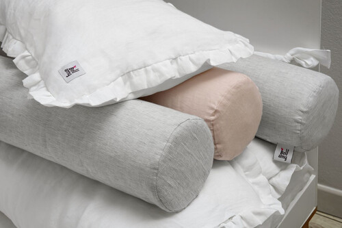 Linen_basic_stripes_dusty_pink_rollers_snowy_white_bedding.jpg